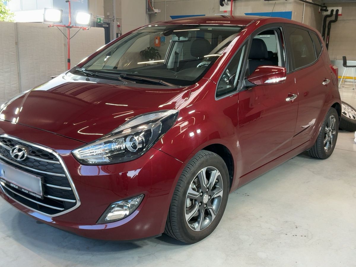 Hyundai ix20 2015 — photo 1