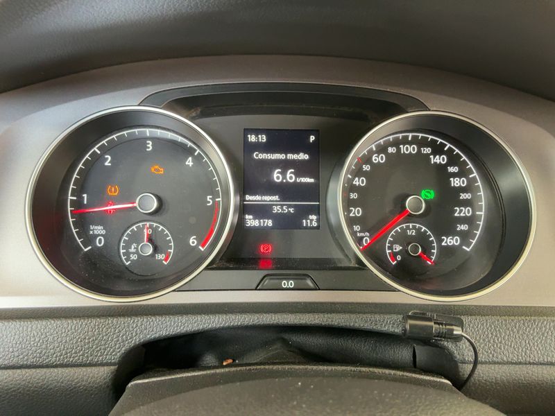 Volkswagen Golf VII 1.6 TDI Advance BlueMotion Tech 2013 – снимка 18