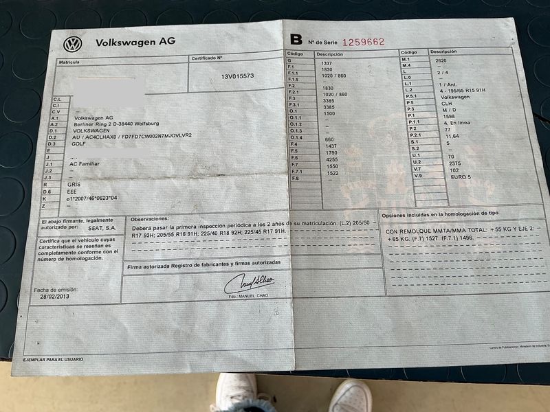 Volkswagen Golf VII 1.6 TDI Advance BlueMotion Tech 2013 – снимка 21