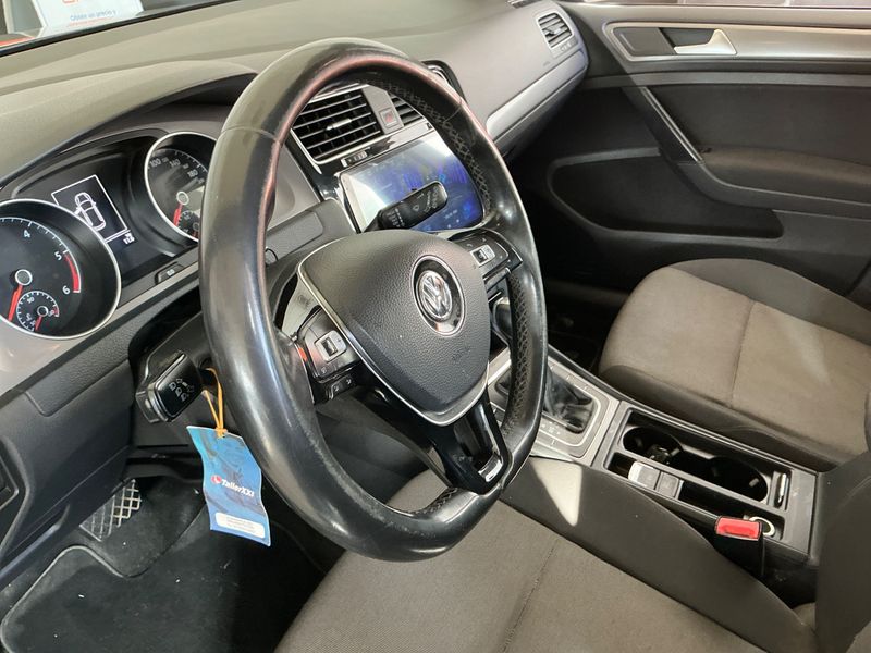 Volkswagen Golf VII 1.6 TDI Advance BlueMotion Tech 2013 – снимка 36