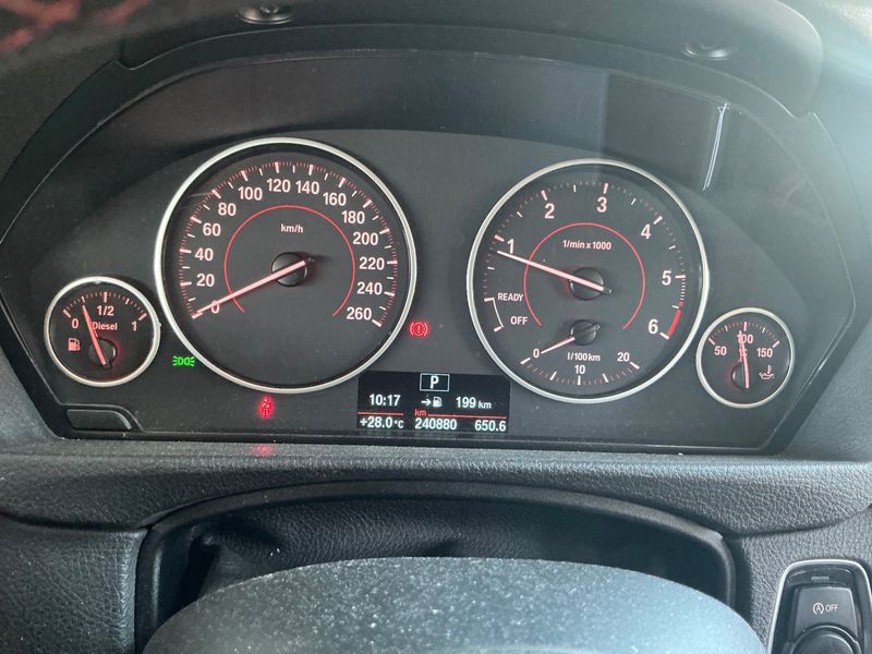 BMW 4er 420d Gran Coupé xDrive — zdjęcie 13