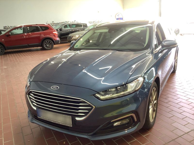 2020 Ford Mondeo