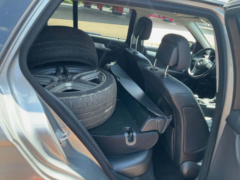 Mercedes-Benz C-Klasse C 220 CDI T BlueEfficiency Avantgarde 2012 – снимка 20