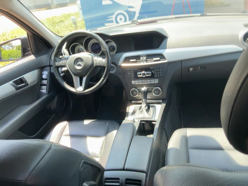 Mercedes-Benz C-Klasse C 220 CDI T BlueEfficiency Avantgarde 2012 – снимка 18