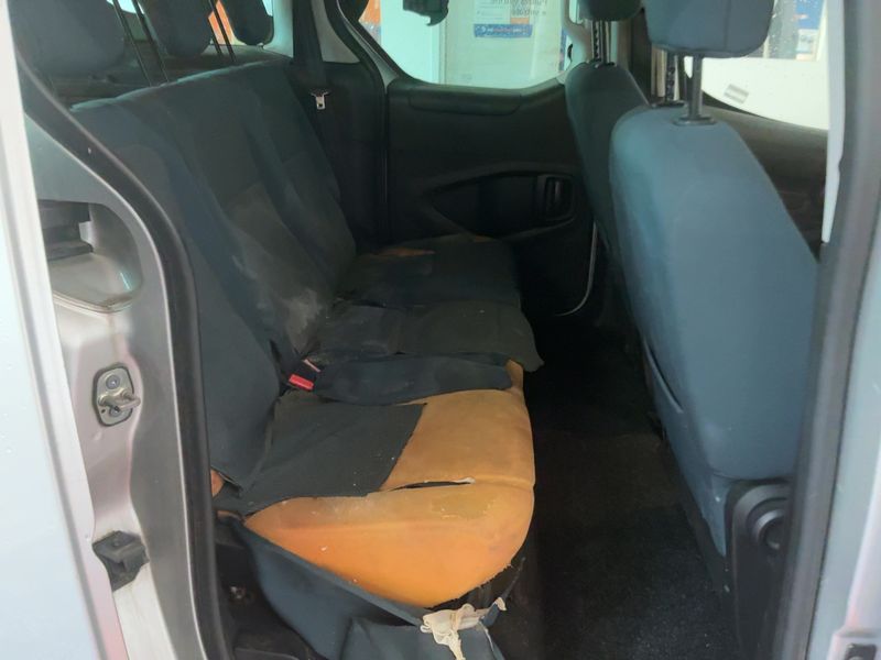 Citroen Berlingo 1.6 Blue-HDi Seduction (N1) — zdjęcie 14