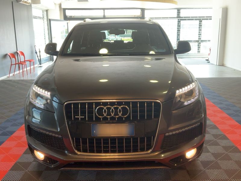 Audi Q7 3.0 V6 TDI quattro — zdjęcie 9