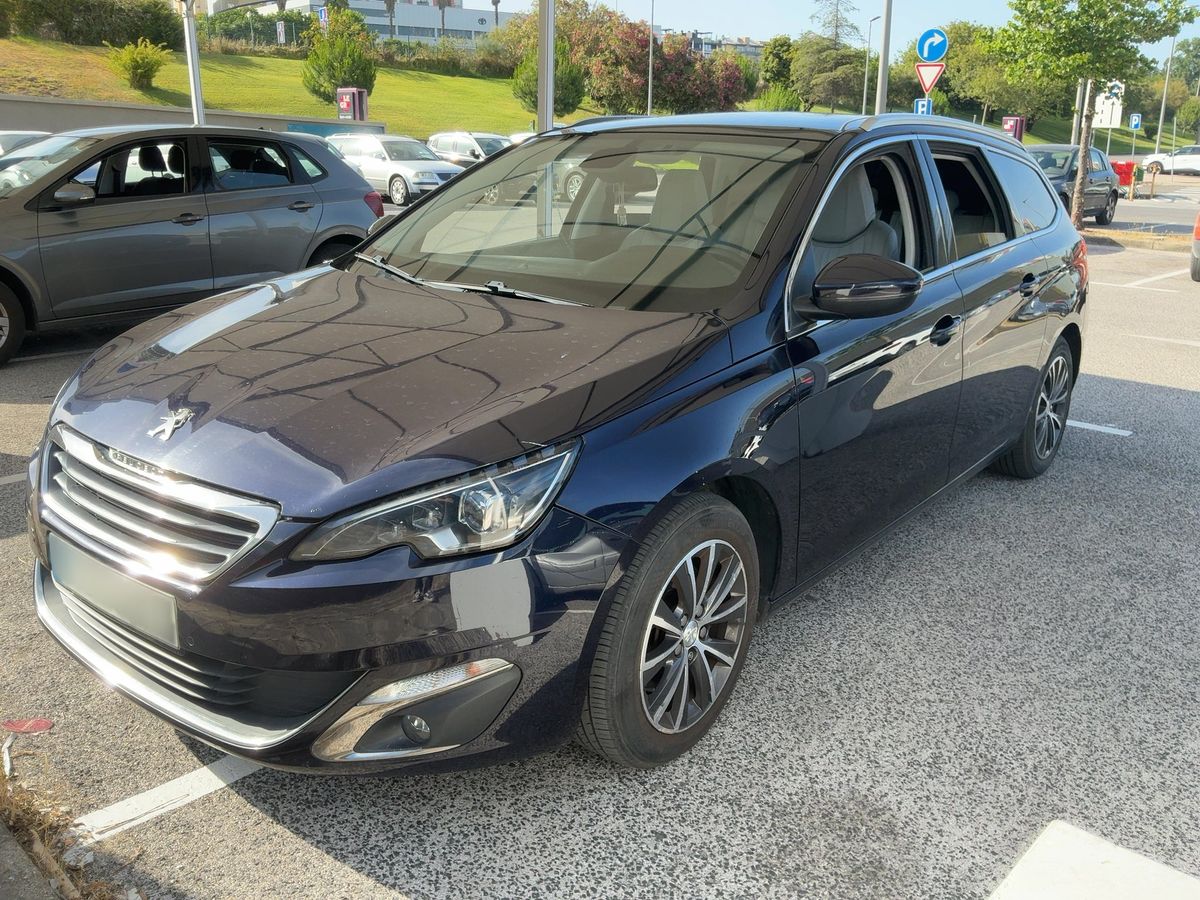 Peugeot 308 2015