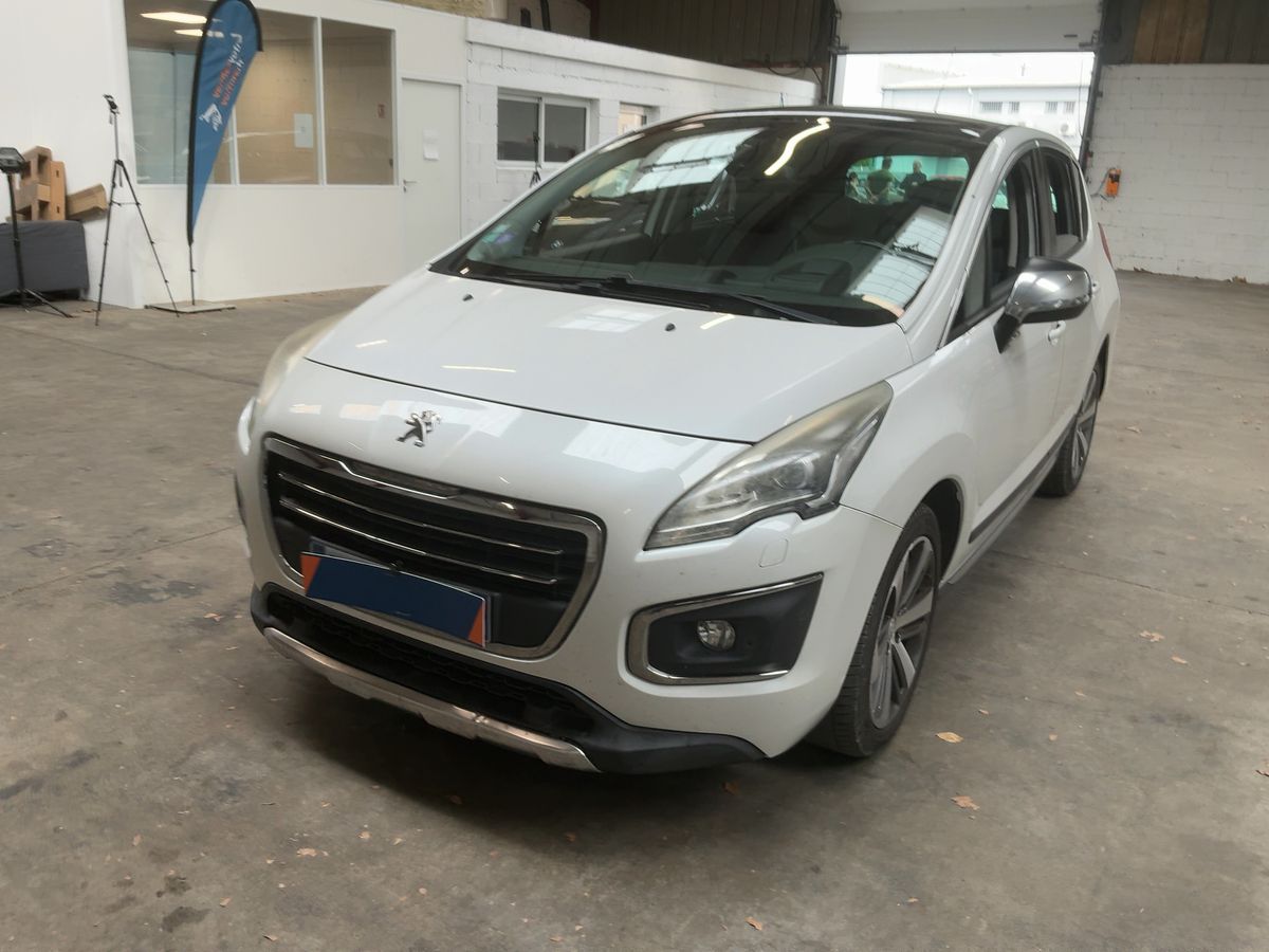 Peugeot 3008 2015 — photo 1