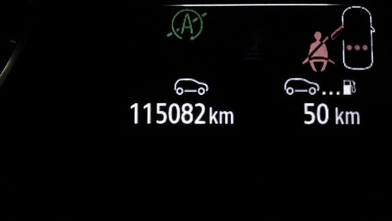 Renault Megane 1.5 BLUE dCi Business — zdjęcie 12