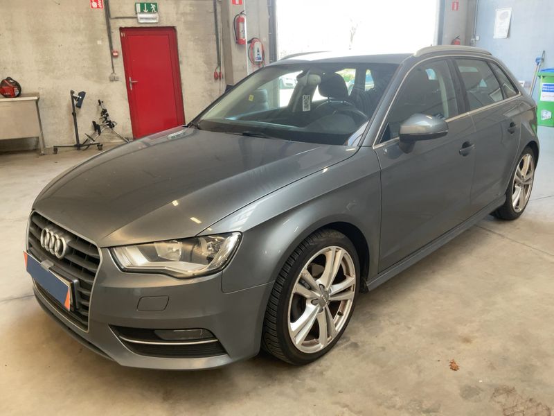 A3 Sportback 1.6 TDI ultra Attraction