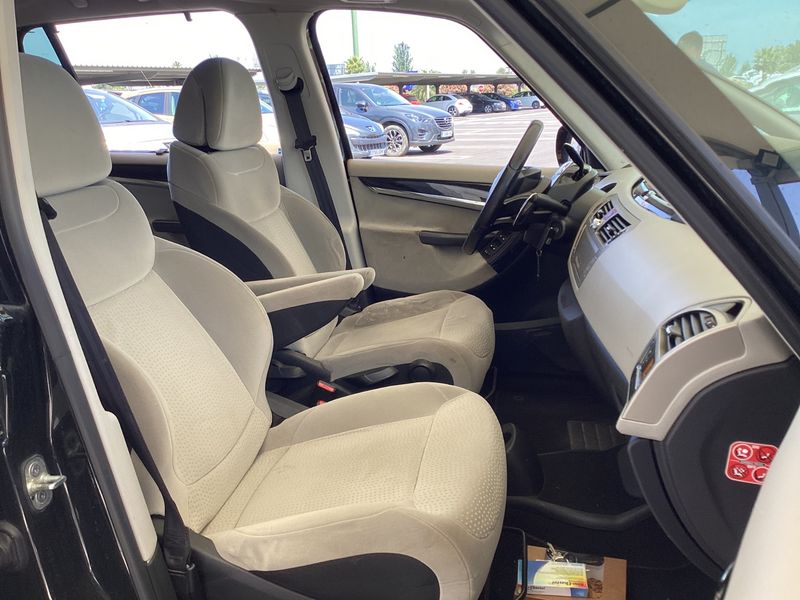Citroen C4 Grand Picasso 1.6 THP Exclusive — zdjęcie 3