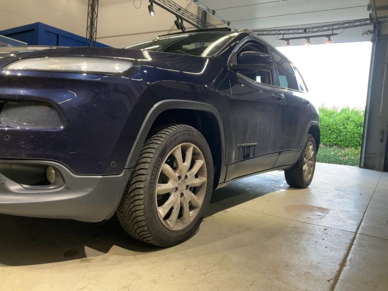 Jeep Cherokee 2.0 M-Jet Limited 4WD — zdjęcie 2