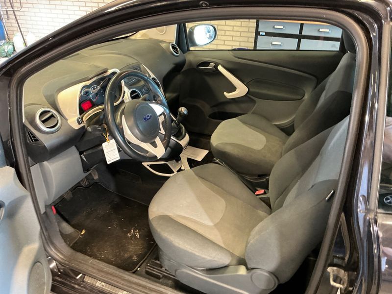 Ford Ka 1.2 Titanium — zdjęcie 3