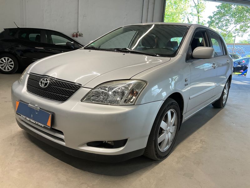 Corolla 1.6 Compact Sol