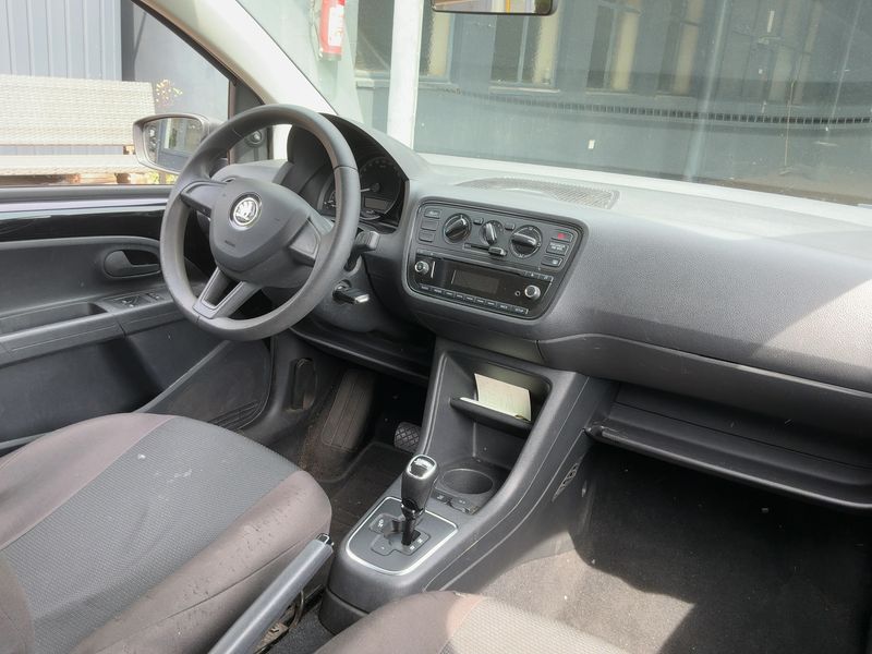 Skoda Citigo 1.0 MPI Active — zdjęcie 12