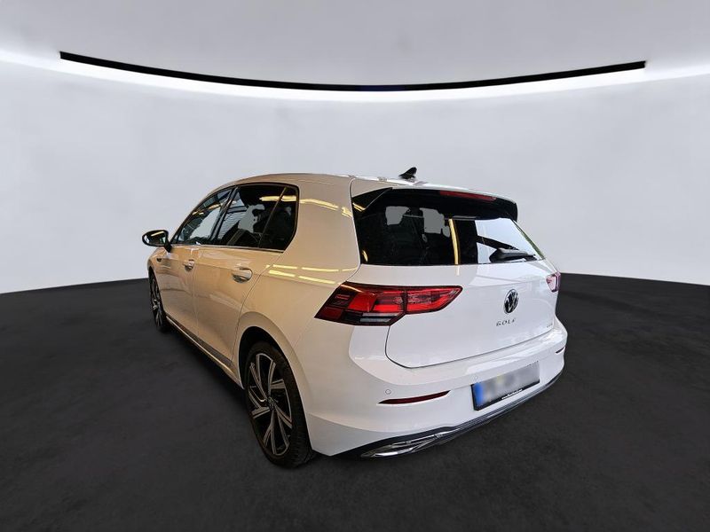 Volkswagen Golf VIII 1.5 eTSI ACT Style — zdjęcie 14