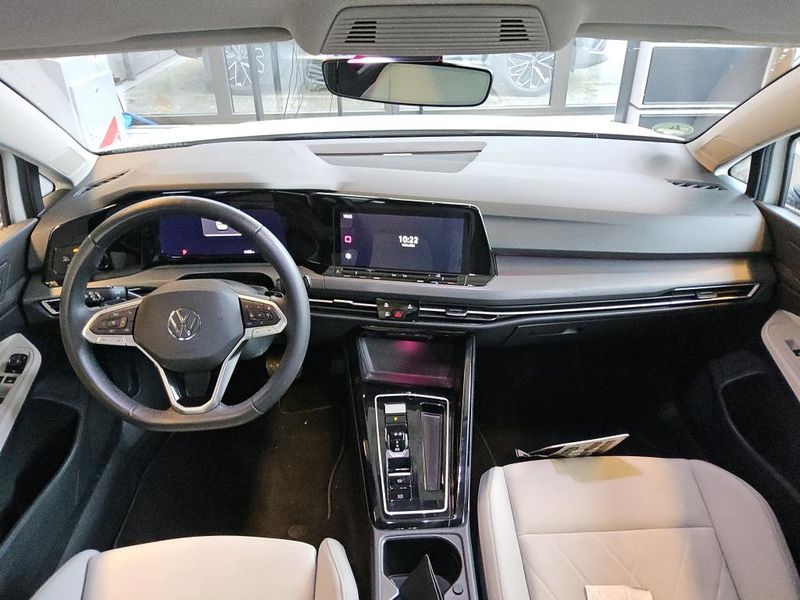 Volkswagen Golf VIII 1.5 eTSI ACT Style — zdjęcie 21