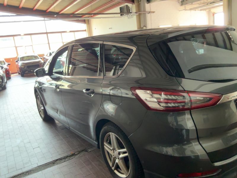 Ford S-Max 2.0 TDCi Titanium — zdjęcie 3