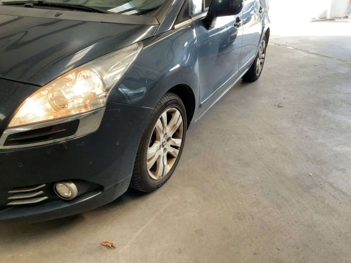 Peugeot 5008 d'occasion