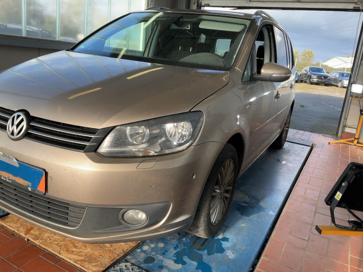 Volkswagen Touran 1.6 TDI Cup BlueMotion