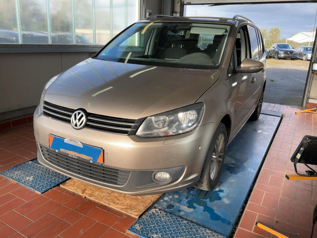 Volkswagen Touran 1.6 TDI Cup BlueMotion