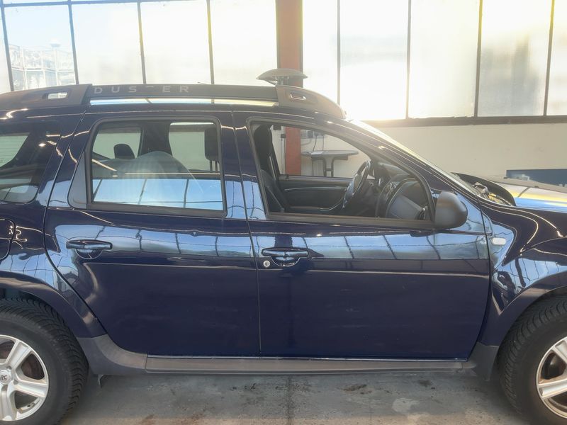 Dacia Duster 1.6 Laureate 4x2 — zdjęcie 7
