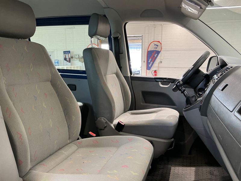 Volkswagen T5 Kombi 1.9 TDI lang — zdjęcie 3