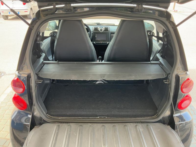 Smart fortwo 1.0 Micro Hybrid Drive pure — zdjęcie 10