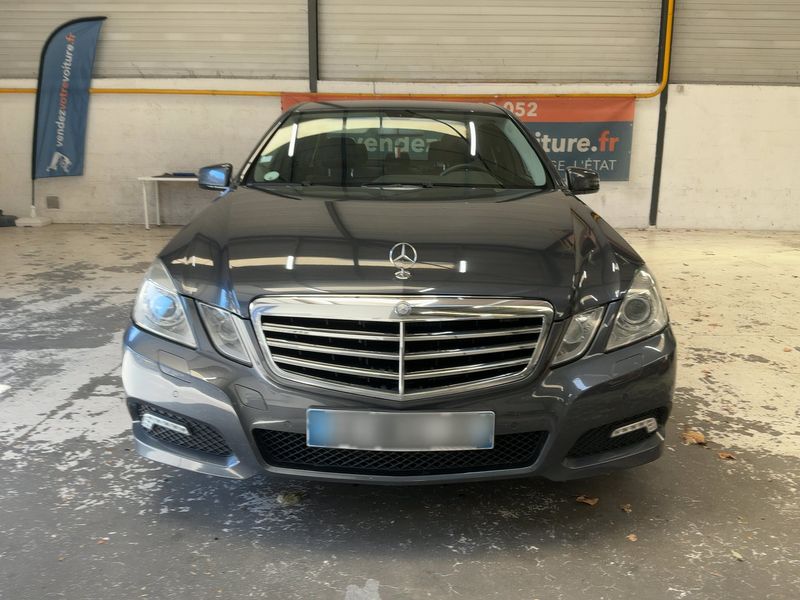 Mercedes-Benz E-Klasse E 220 CDI Avantgarde — zdjęcie 9