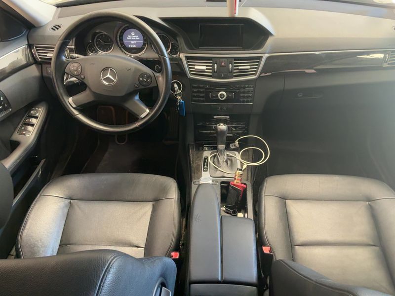 Mercedes-Benz E-Klasse E 220 CDI Avantgarde — zdjęcie 12