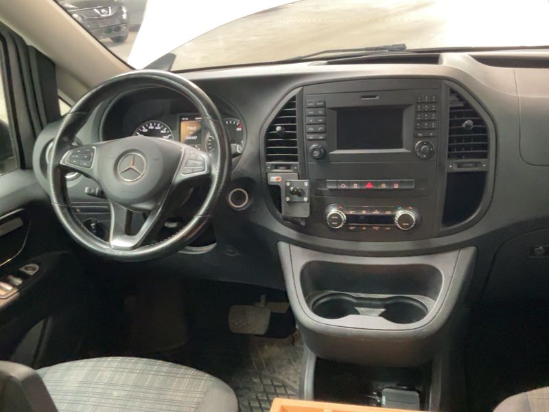 Mercedes-Benz Vito Tourer 119 CDI lang Edition Pro — zdjęcie 12