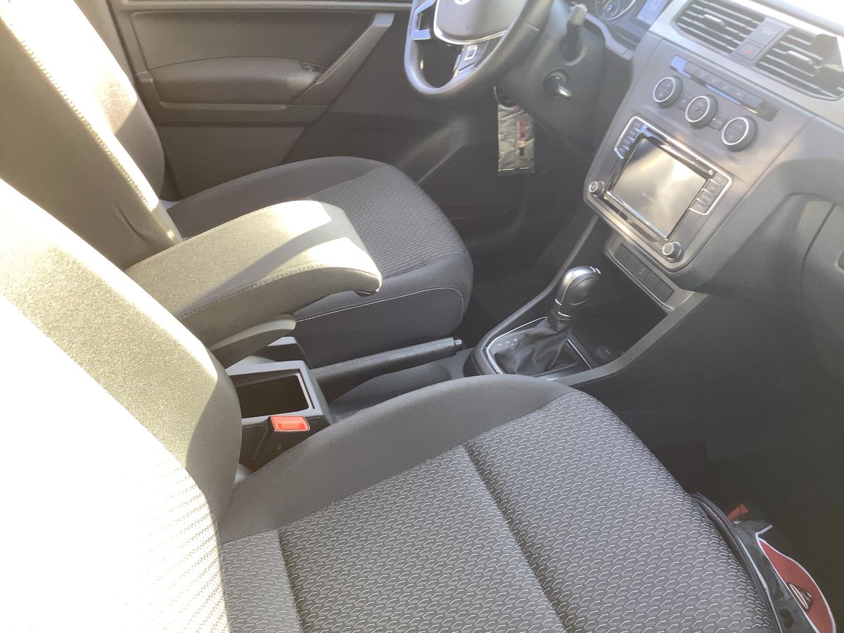 Volkswagen Caddy 2018 — photo 17