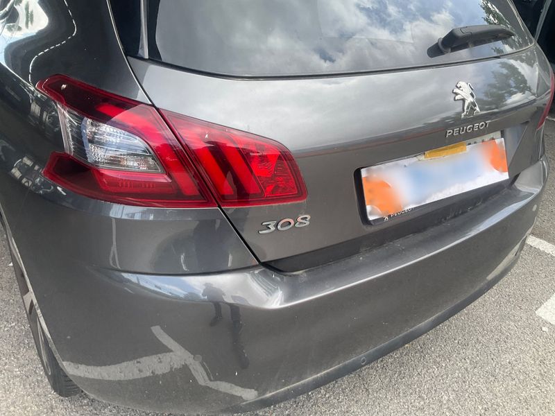Peugeot 308 1.2 e-THP Allure 2018 – снимка 40