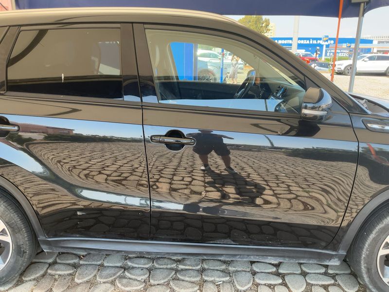 Suzuki Vitara 1.6 DDiS V-Top 4x4 — zdjęcie 7