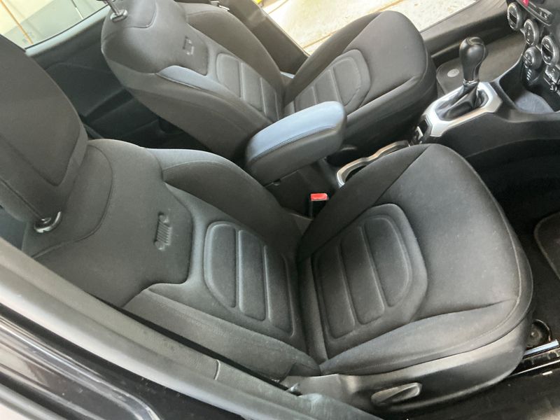 Jeep Renegade 2.0 M-Jet Limited 4WD 2015 – снимка 31