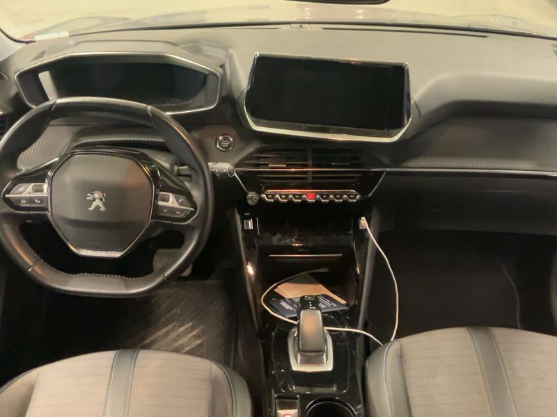 Peugeot 208 electric drive 100 kW Allure Pack — zdjęcie 12
