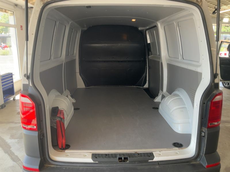 Volkswagen T6 Transporter 2.0 TDI Kasten lang EcoProfi — zdjęcie 10