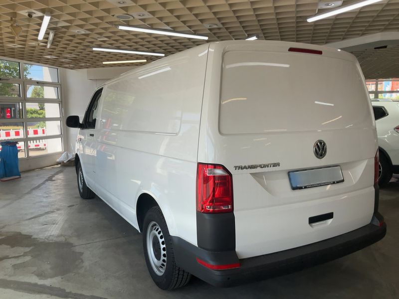 Volkswagen T6 Transporter 2.0 TDI Kasten lang EcoProfi — zdjęcie 3