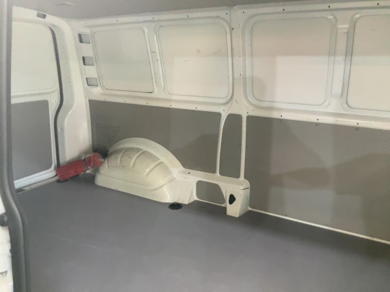 Volkswagen T6 Transporter 2.0 TDI Kasten lang EcoProfi — zdjęcie 14