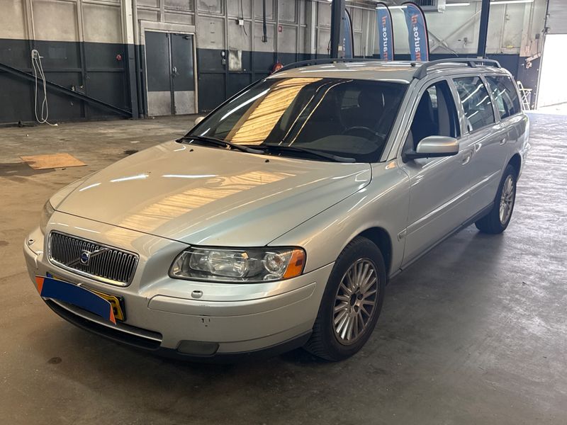 Volvo V70 2.4 Bi-Fuel Kinetic