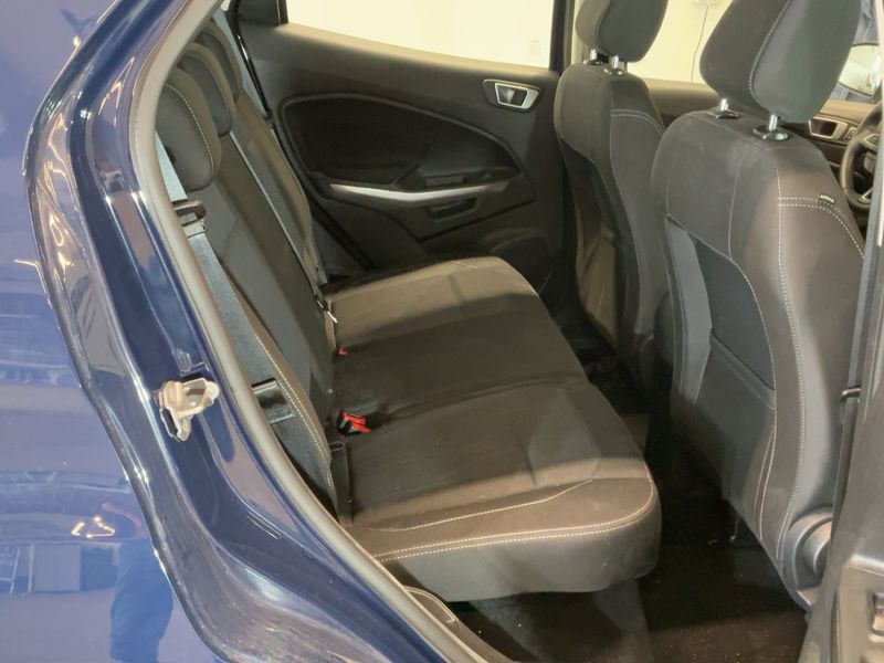 Ford EcoSport 1.0 EcoBoost Cool&Connect — zdjęcie 14