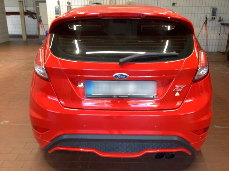 Ford Fiesta 1.6 EcoBoost ST — zdjęcie 5