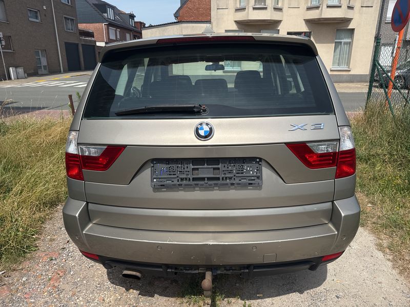 BMW X3 xDrive 20i — zdjęcie 4