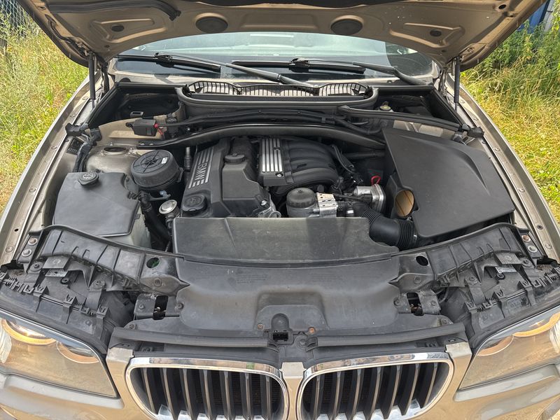 BMW X3 xDrive 20i — zdjęcie 8