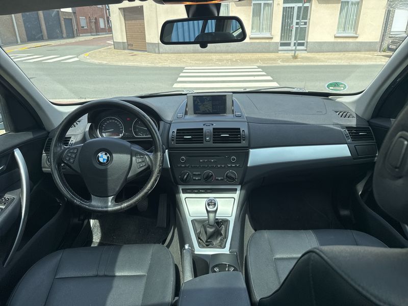 BMW X3 xDrive 20i — zdjęcie 11