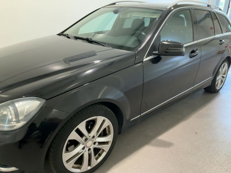 Mercedes-Benz C-Klasse C 220 CDI T BlueEfficiency Avantgarde — zdjęcie 2