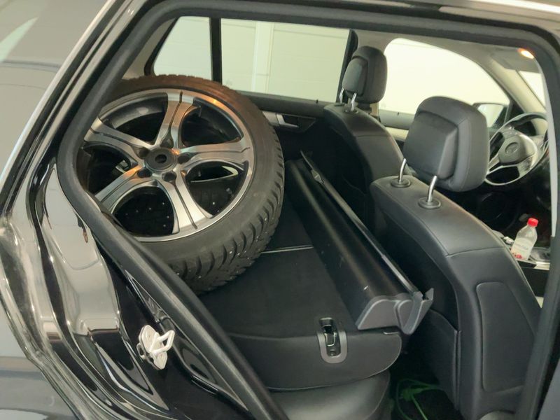Mercedes-Benz C-Klasse C 220 CDI T BlueEfficiency Avantgarde — zdjęcie 14