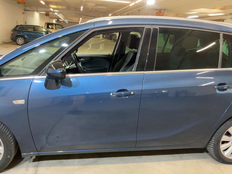 Opel Zafira Tourer 1.4 Turbo Innovation Start/Stop — zdjęcie 4