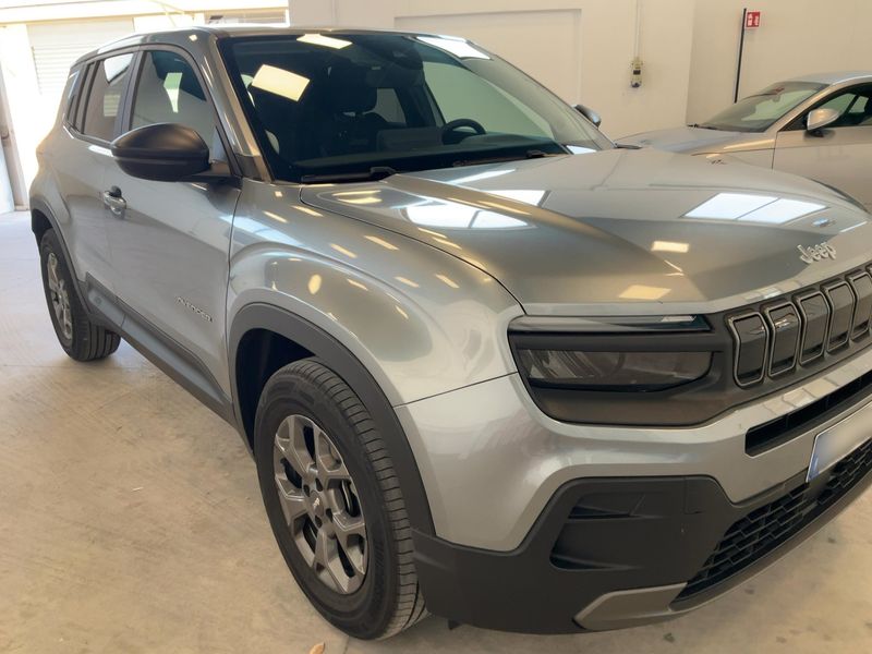 Jeep Avenger 1.2 T-GDI Longitude — zdjęcie 8