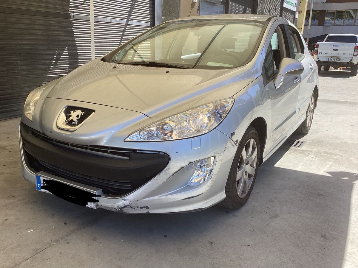 Peugeot 308 2011